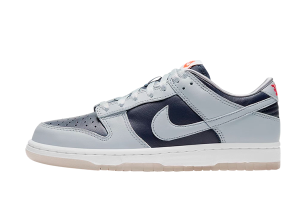 Nike dunk low collage navy