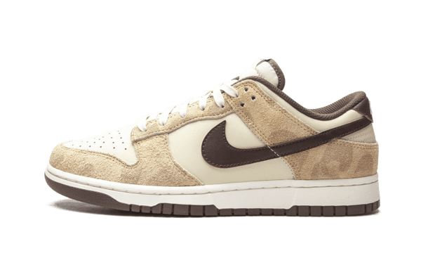 Nike dunk low  giraffe