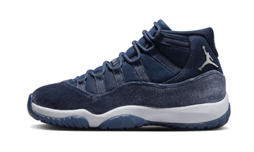 JORDAN 11 RETRO MIDNIGHT NAVY